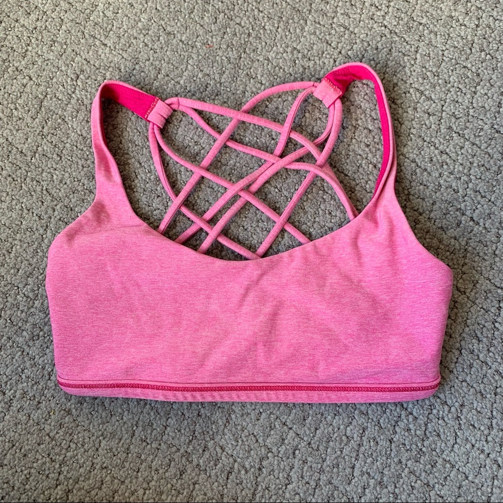 LULULEMON sportsbra